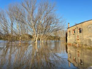 La CHD organiza la exposición itinerante “Vivir en una Zona Inundable”, vinculada con el medio rural